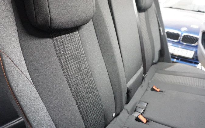 Peugeot 3008 cena 58900 przebieg: 247000, rok produkcji 2019 z Kazimierz Dolny małe 667